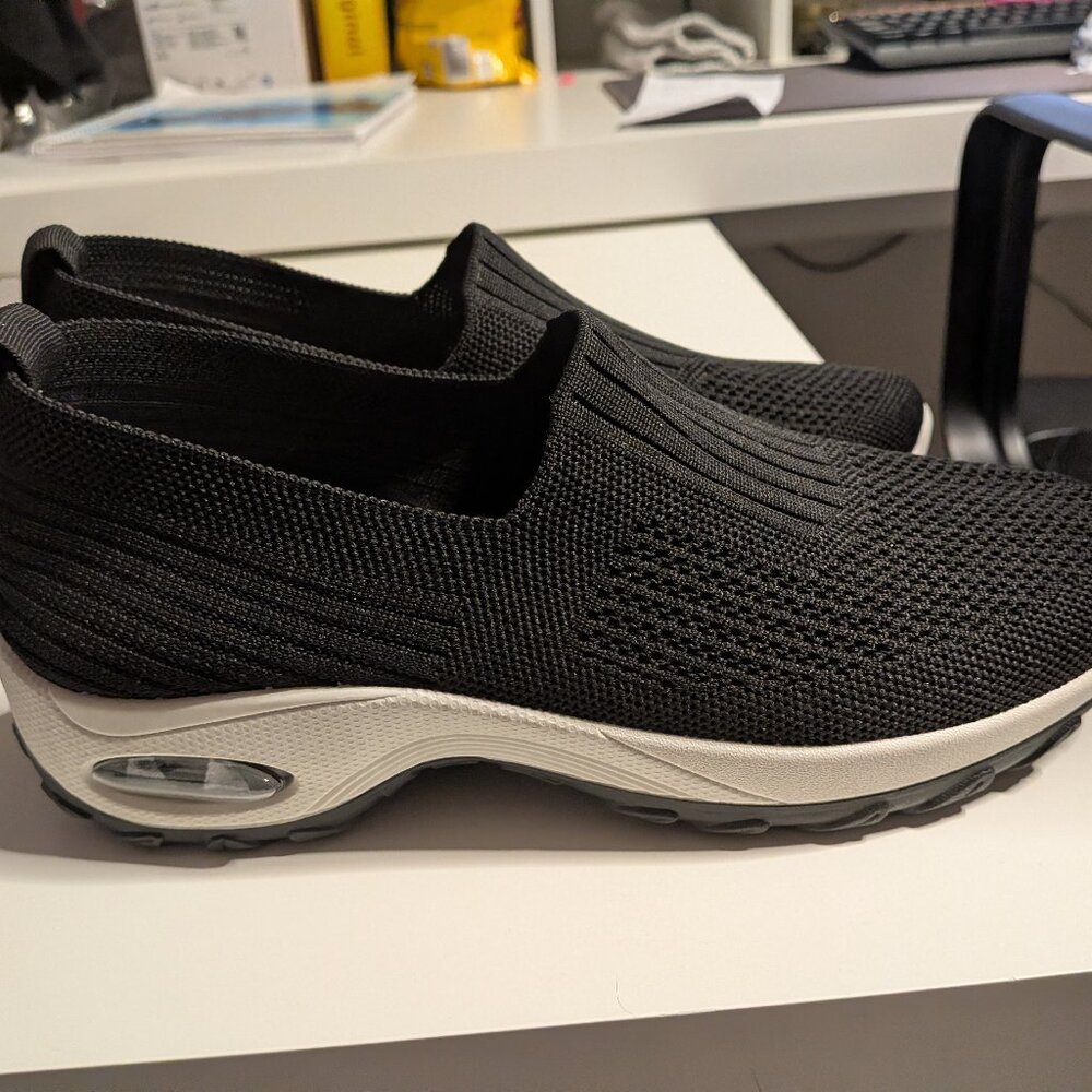 Women's Plus Size 9 Slip On Shoes